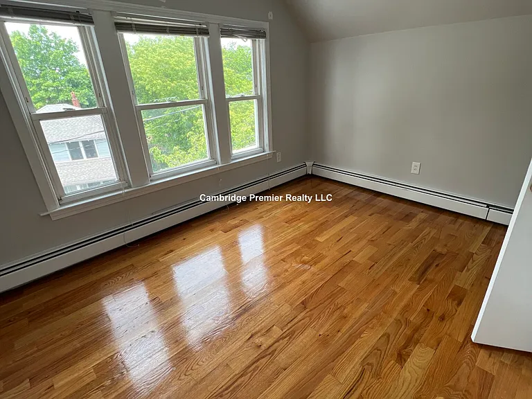 121 North St — Photo 12