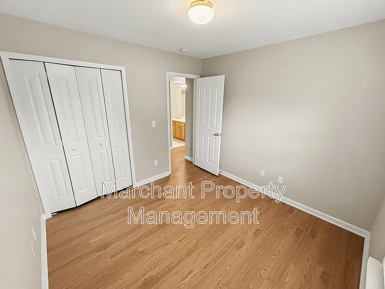 776 Waterbrook Ln — Photo 39