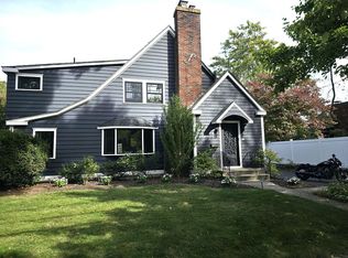 9 Venner Rd, Arlington, MA 02476