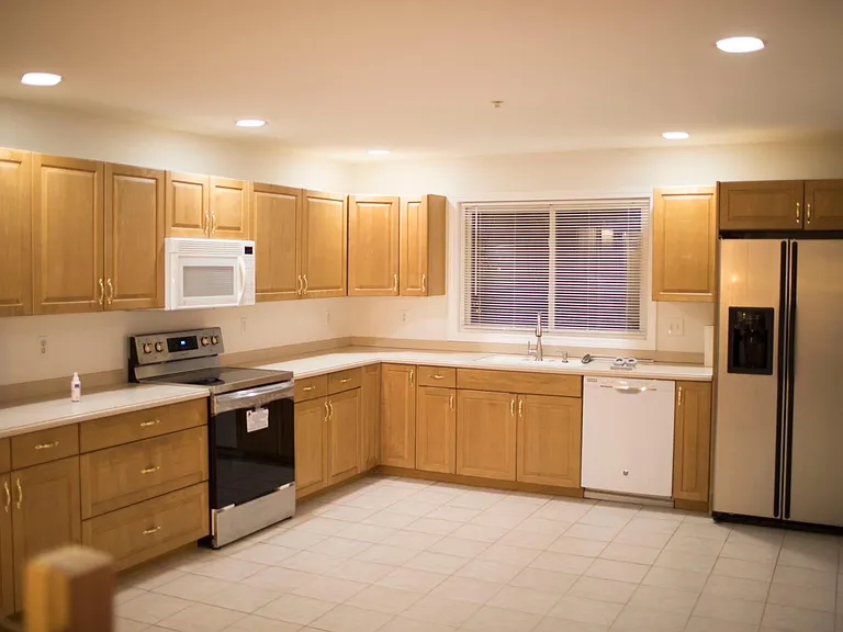 37 America Blvd #1C — Photo 12