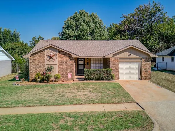 1517 Pinewood Dr, Norman, OK 73071