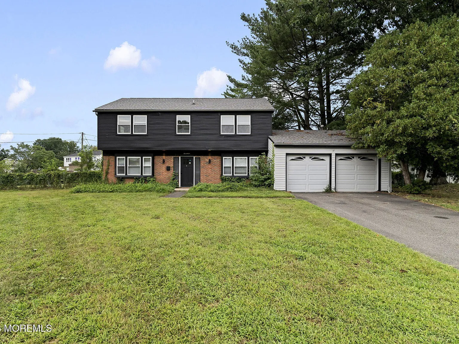 5 bed, 2.5 bath, 1959 sqft, $3,950 — Photo 3