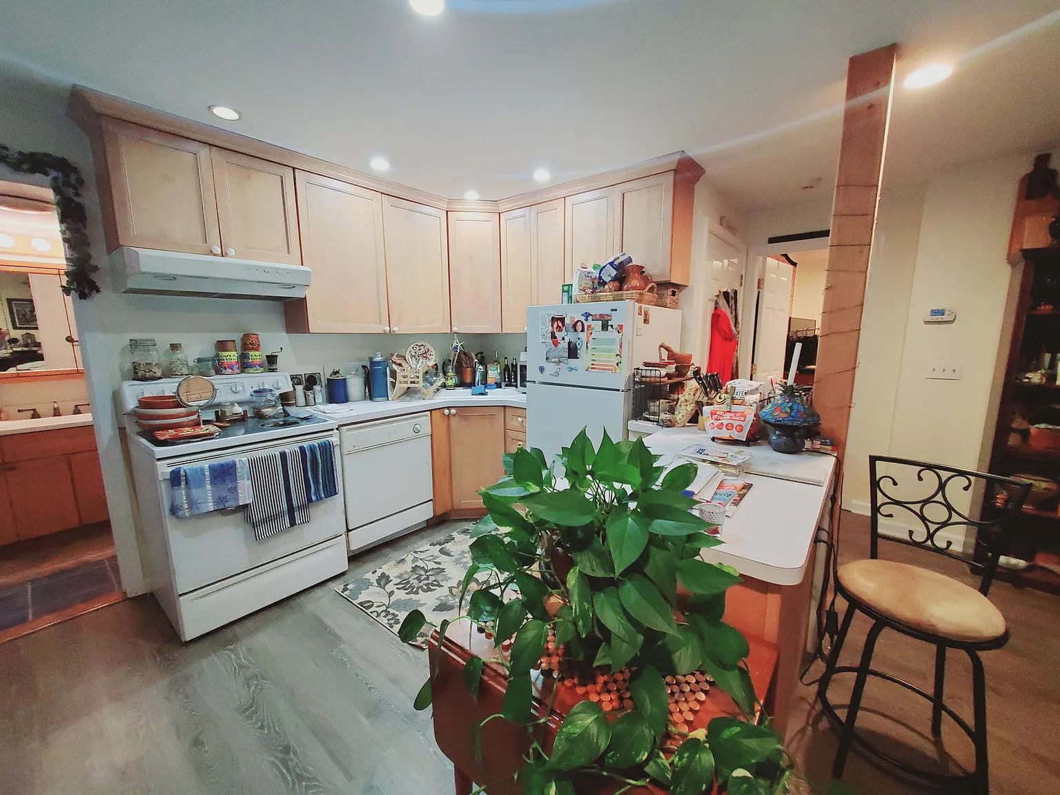 1 bed, 1.0 bath, 650 sqft, $1,950 — Photo 1