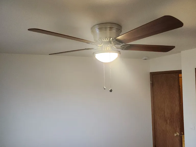 4812 N 104th St #6 — Photo 3