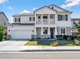 2468 Montana Ave, Clovis, CA 93619