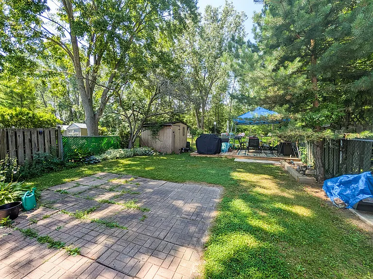 62 Terrace Ave — Photo 16