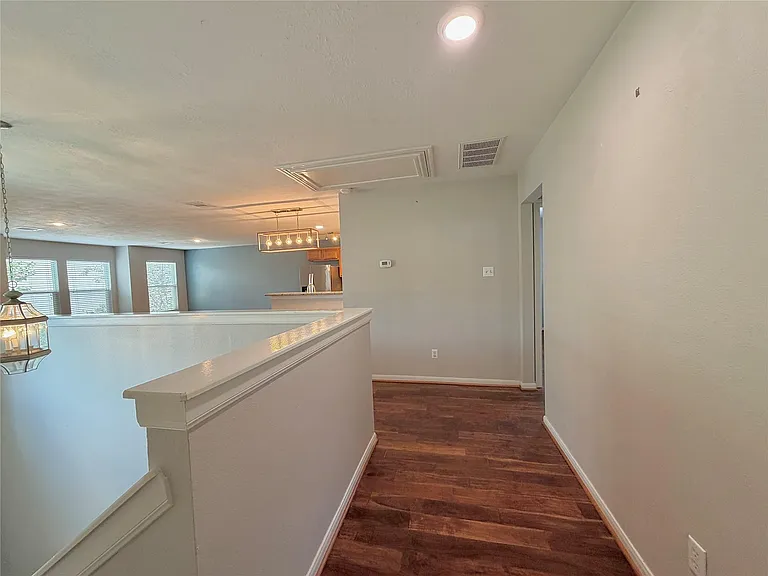 1515 Saulnier St — Photo 15