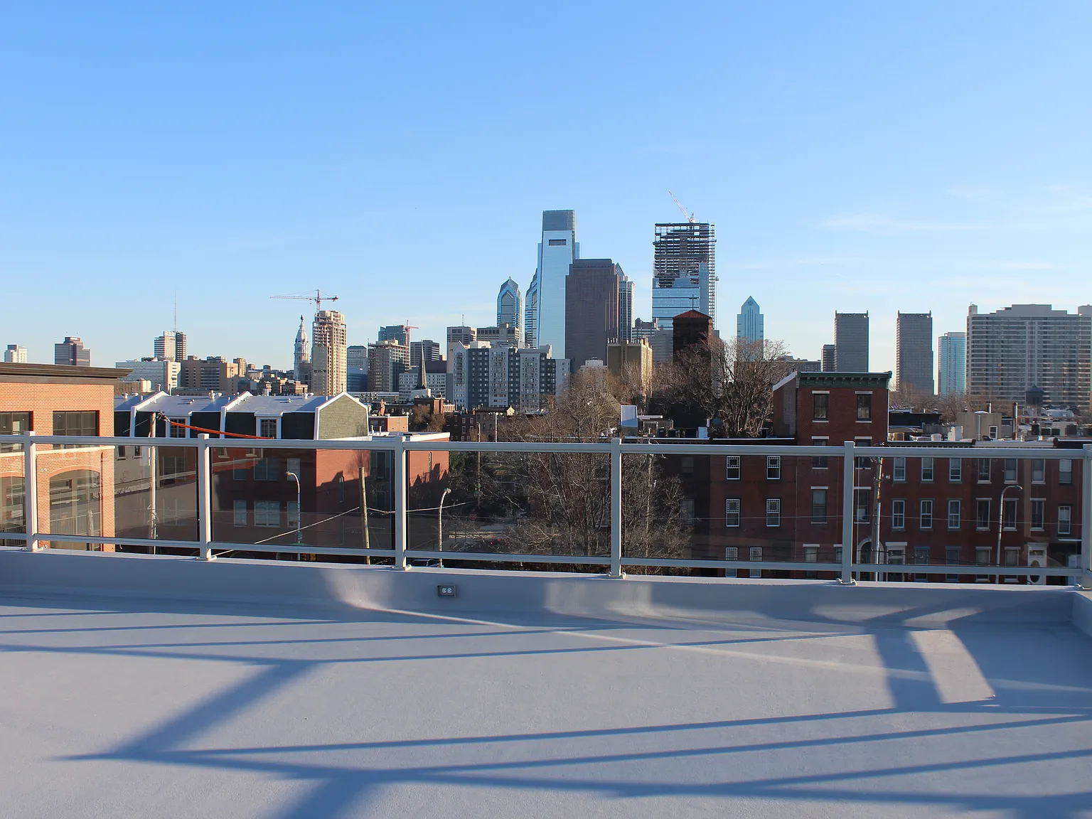 1 bed, 1.5 bath, 1200 sqft, $2,300 — Photo 2