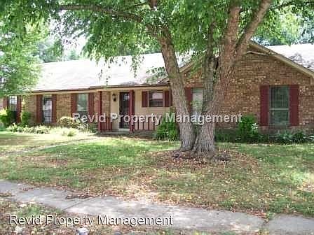4th image of 6855 Starkenburg Ln