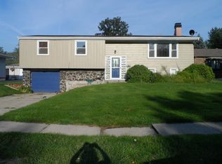 1907 N Rensselaer St, Griffith, IN 46319