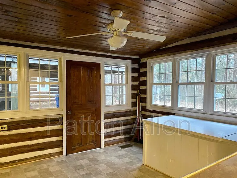 133 Springside Rd — Photo 8
