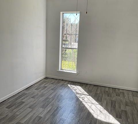 3rd image of 4445 Cadillac Ln