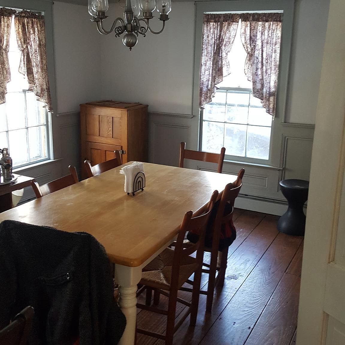 5 Shipyard Rd, Middle Haddam, CT 06456 Zillow