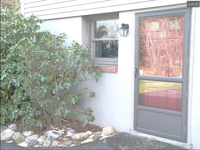 44 Lawrence Ln #1 — Photo 10