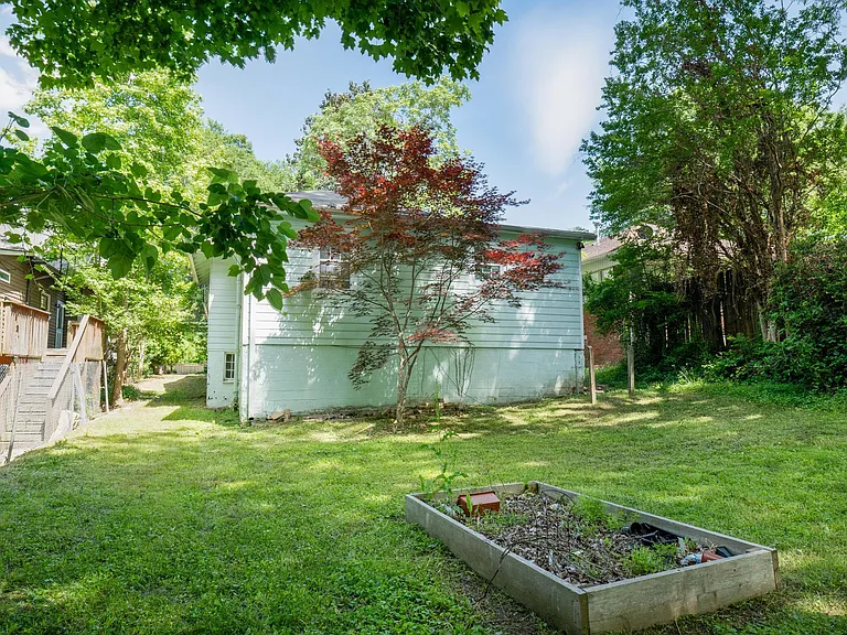 451 W Ontario Ave SW — Photo 10