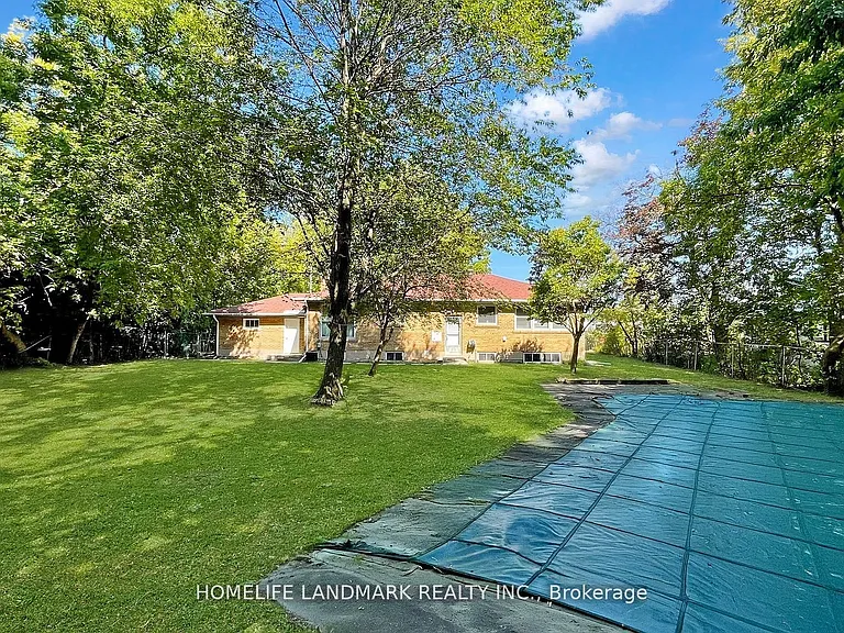 11 Uplands Ave #BASEMENT — Photo 29