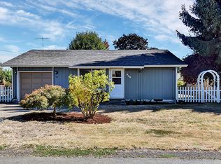 859 SE Elm St, Dundee, OR 97115