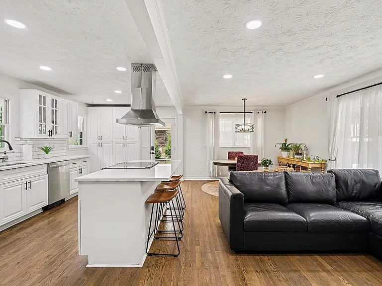 920 Tranquil Dr — Photo 9