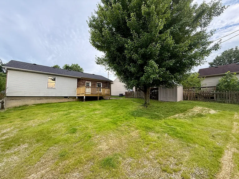 1604 Hopkins Ct — Photo 12
