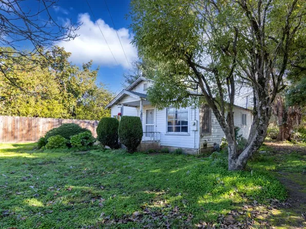 46 Bradford Rd, Watsonville, CA 95076