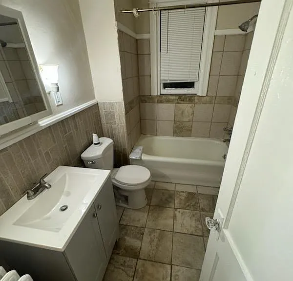 5724 Malvern Ave — Photo 3