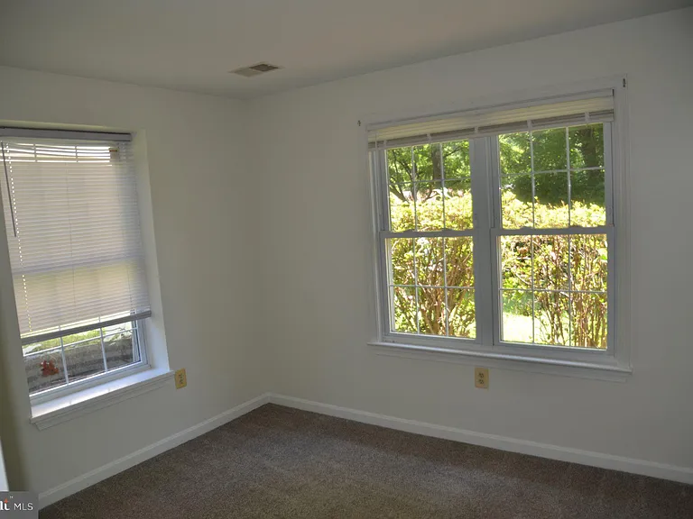 Longdraft Rd — Photo 22