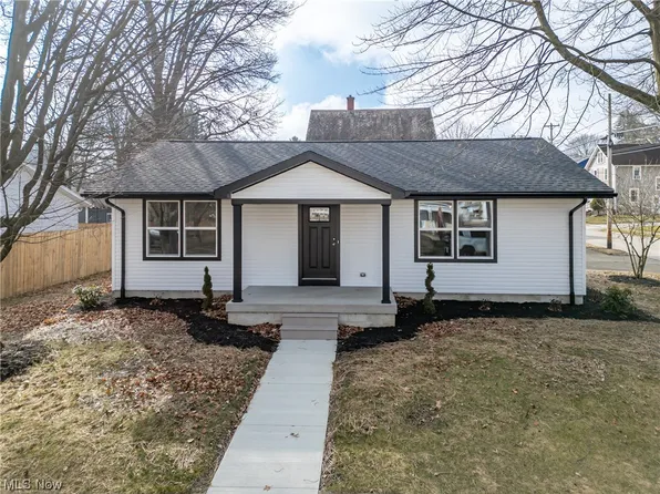 202 E Paradise St, Orrville, OH 44667