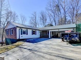 3527 Lakeview Dr, Gainesville, GA 30501