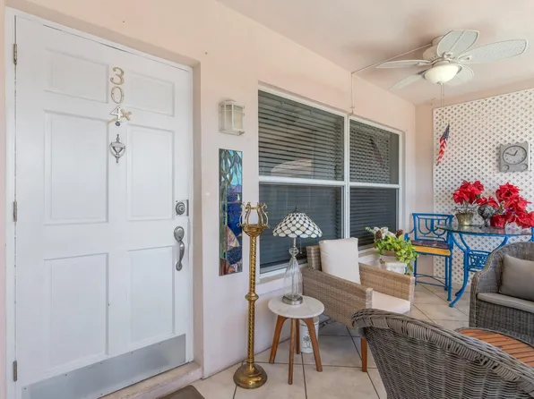 100 SE 6th Avenue #304, Pompano Beach, FL 33060