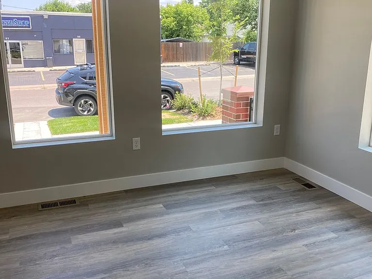 81 N Meade St — Photo 6