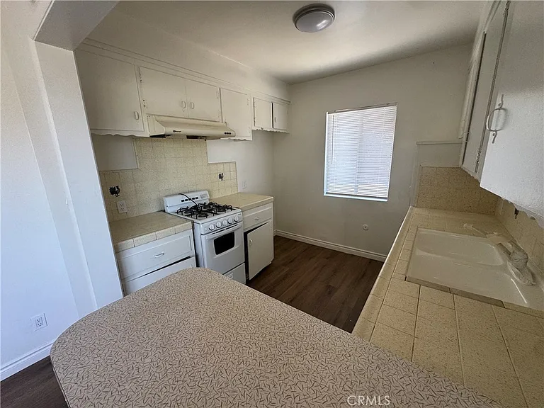 1418 S 4th St #F — Photo 4