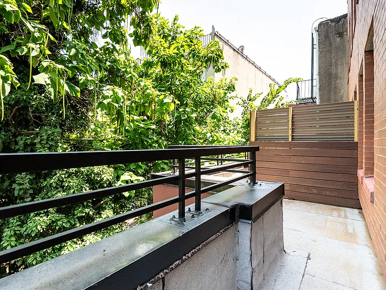 485 Tompkins Ave #3B — Photo 15