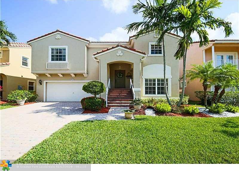 1st image of 967 NW 127th Ave