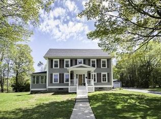 30 Border Rd, Reading, MA 01867