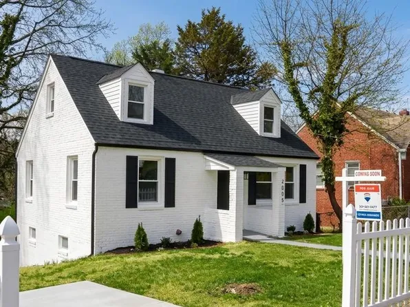 2005 Gaylord Dr, Suitland, MD 20746