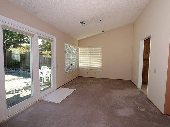 5th image of 4765 Heatherbrae Cir