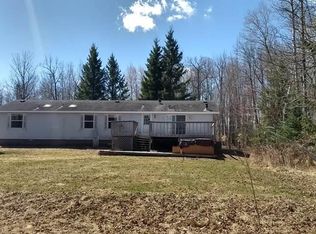 707 Cross Lake Rd, Wright, MN 55798