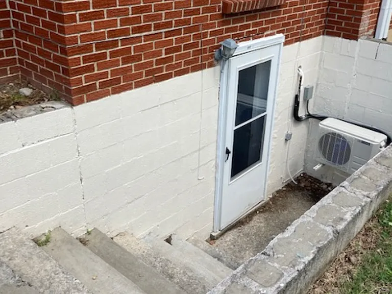 Stairwell Leading To Entry Door_05122021