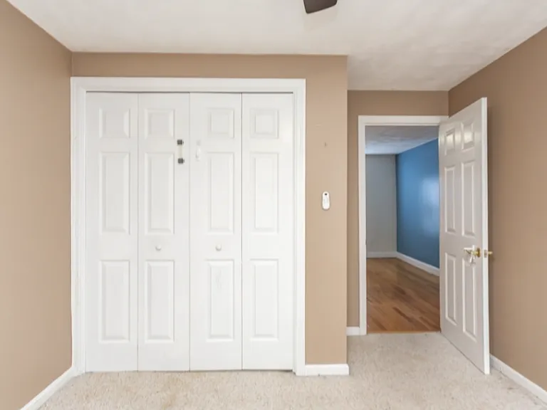 770 Bedford St #2 — Photo 10