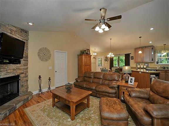 4th image of 659 Shawn Rachel Pkwy