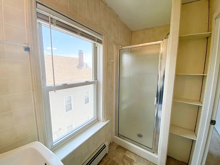 64 Preston St — Photo 13