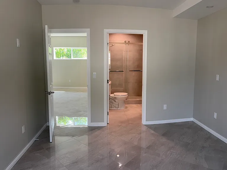 13354 1/2 Reedley St — Photo 8