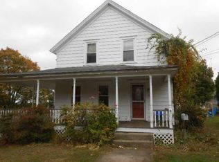 30 Quaker Ave, Tiverton, RI 02878