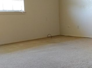 811 South St APT 8, Graham, TX 76450