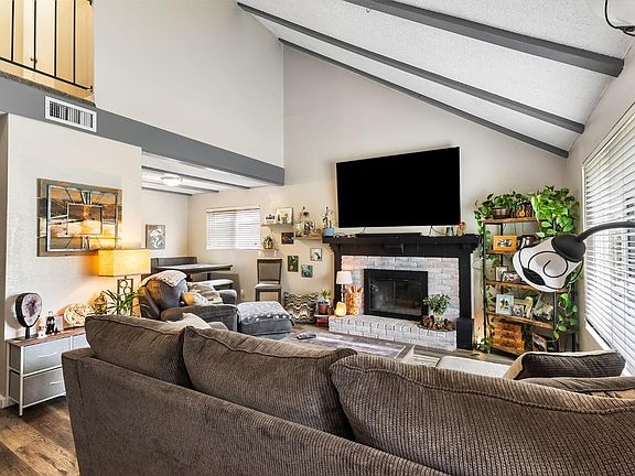 5th image of 633 Hamilton Drive
