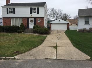 14 Fallwood Ct, Buffalo, NY