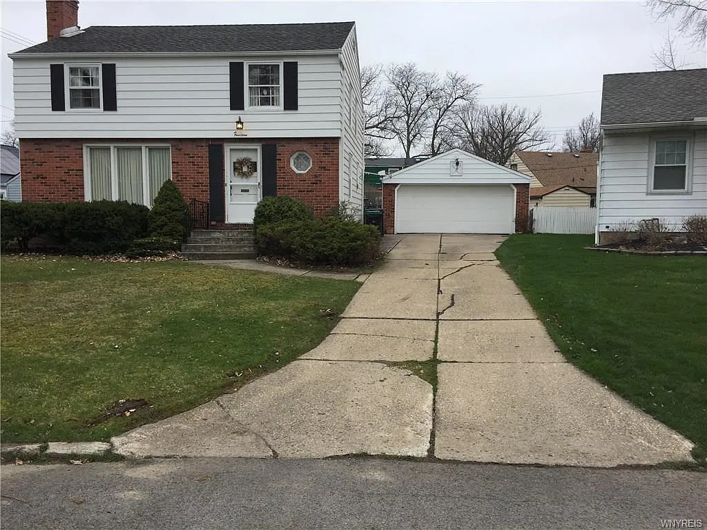 14 Fallwood Ct photo 1