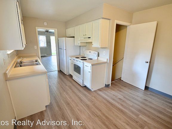 4th image of 5750 S Pennsylvania St #11306873