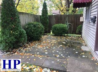 1408 Edgar Ave APT 2, Mattoon, IL