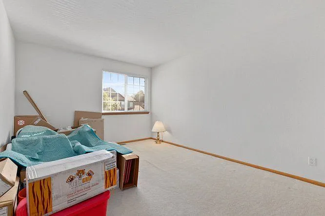 829 Sparrow Hawk Dr — Photo 29